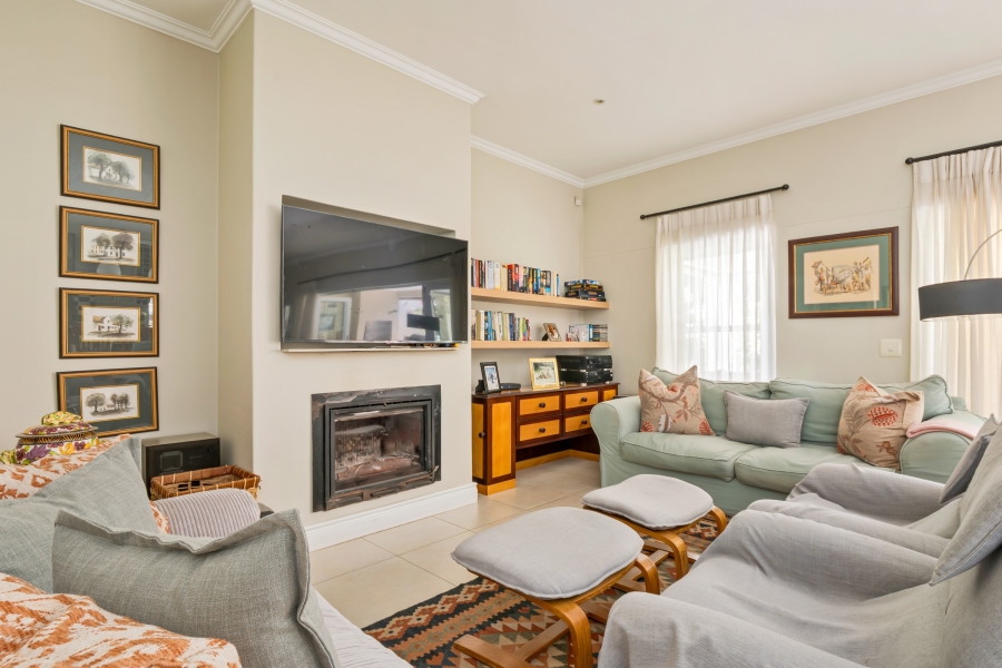 4 Bedroom Property for Sale in Leisure Isle Western Cape